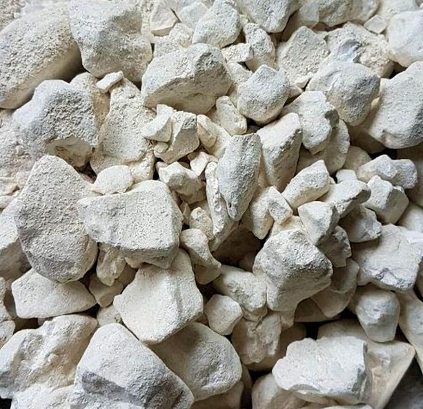 Chaux vive en roche